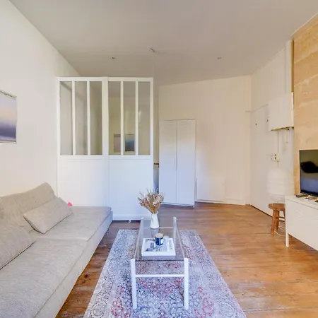 Spacieux Avec Pierre Apparente Apartamento