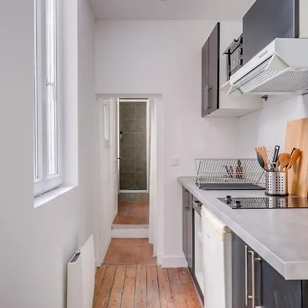 Apartamento Spacieux Avec Pierre Apparente Bordéus