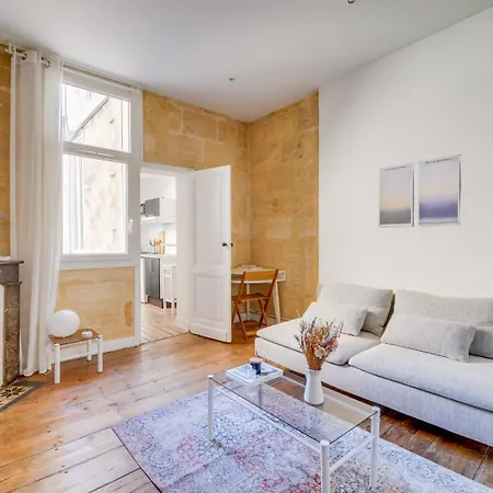 Spacieux Avec Pierre Apparente Apartamento *